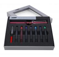 Набор ручка перьевая LAMY SAFARI F, картонная уп-ка; в ассортименте по 3 500.00 руб от LAMY